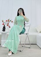LAYLA Light green modern ao dai set with mini daisy embroidery