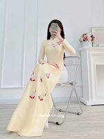 SAWYER Cream/Red flowers embroidery with hand beading crystals