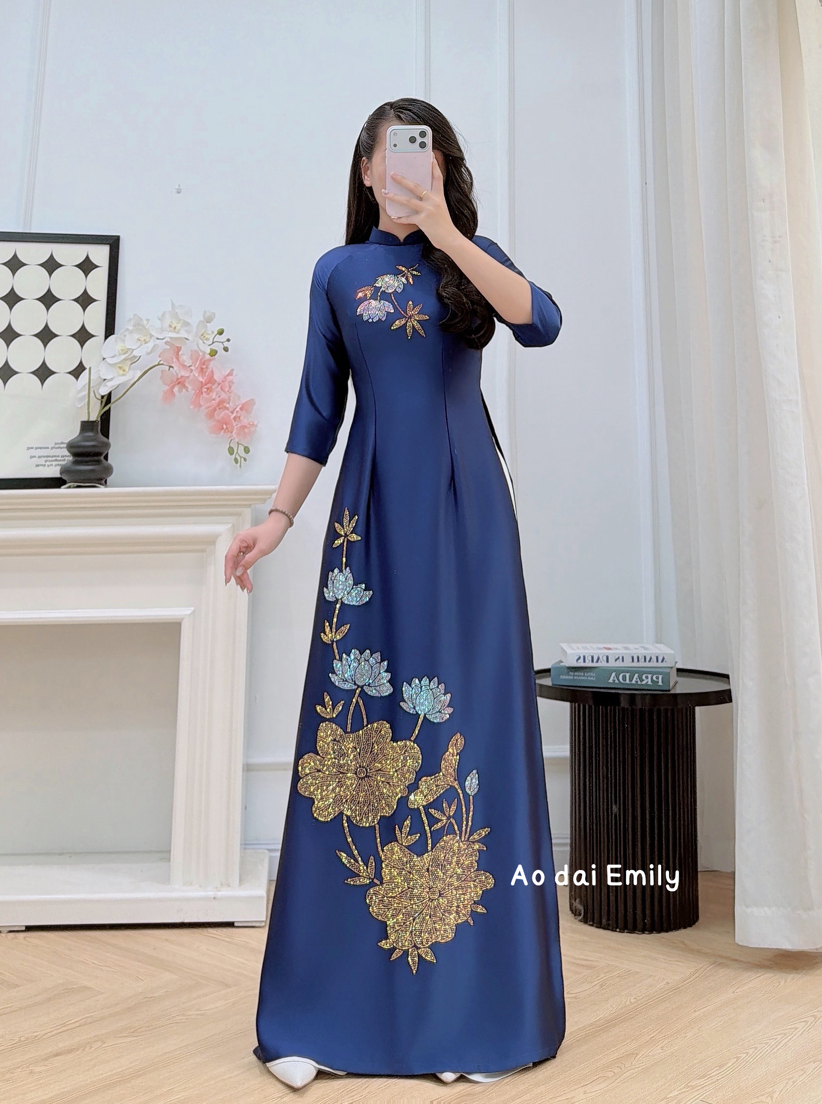 Dark Blue Traditional ao dai with Crystals| Parrots Beak