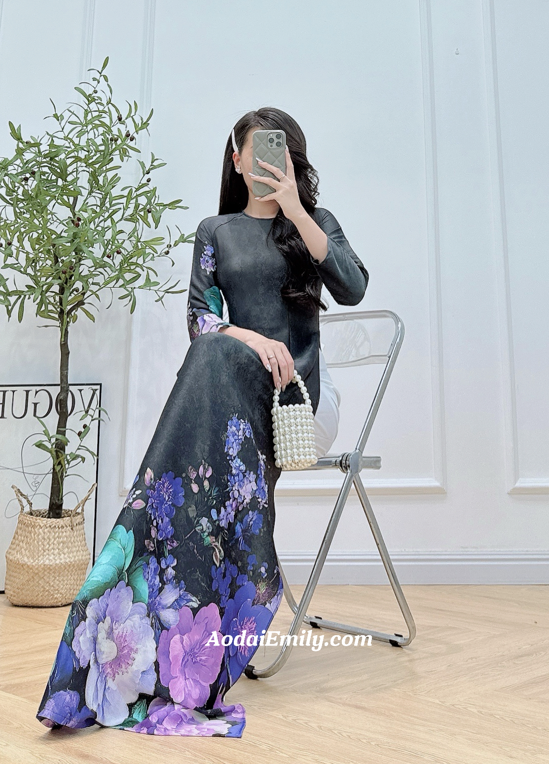 Printed Black flowers pattern Pre made ao dai for women|