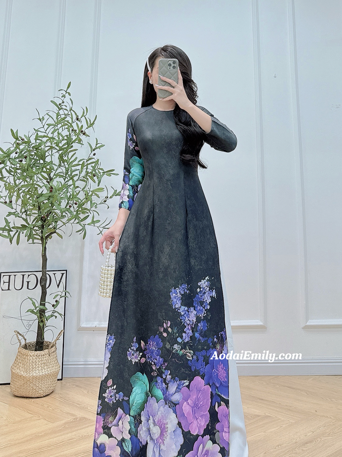 Printed Black flowers pattern Pre made ao dai for women|| Ao Dai Emily