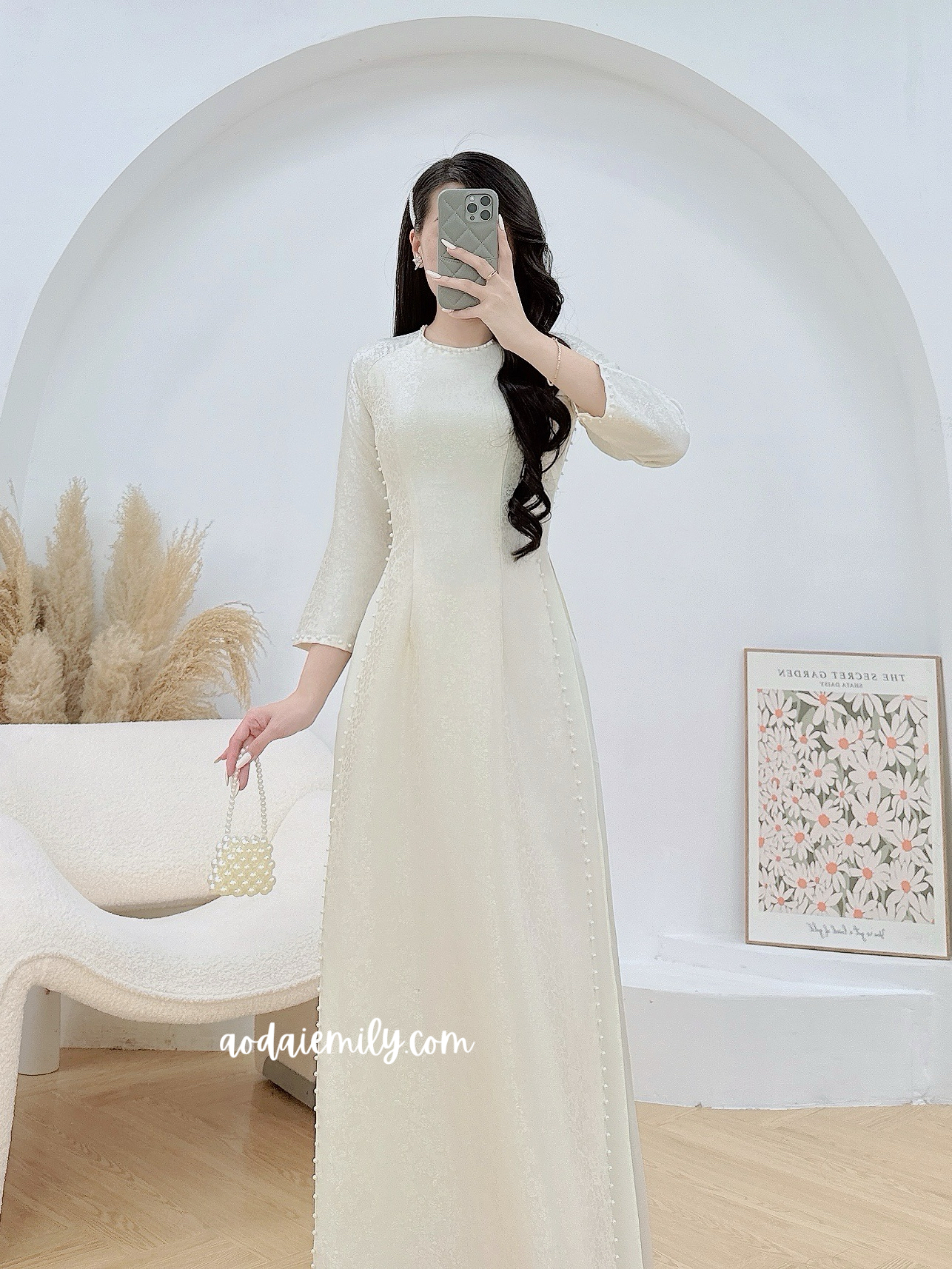 Double layers Cream Gam with pearls
