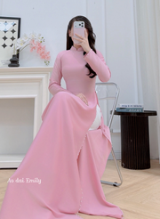 Simple pearls beading collar ao dai | Soapwort