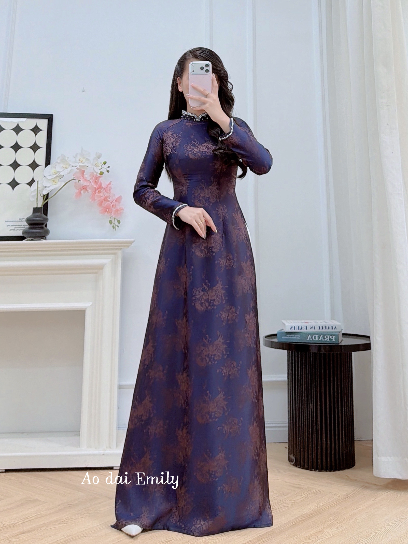 Ao dài gấm with crystals beading collar | Anise Hyssop