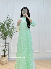 Loosing modern ao dai