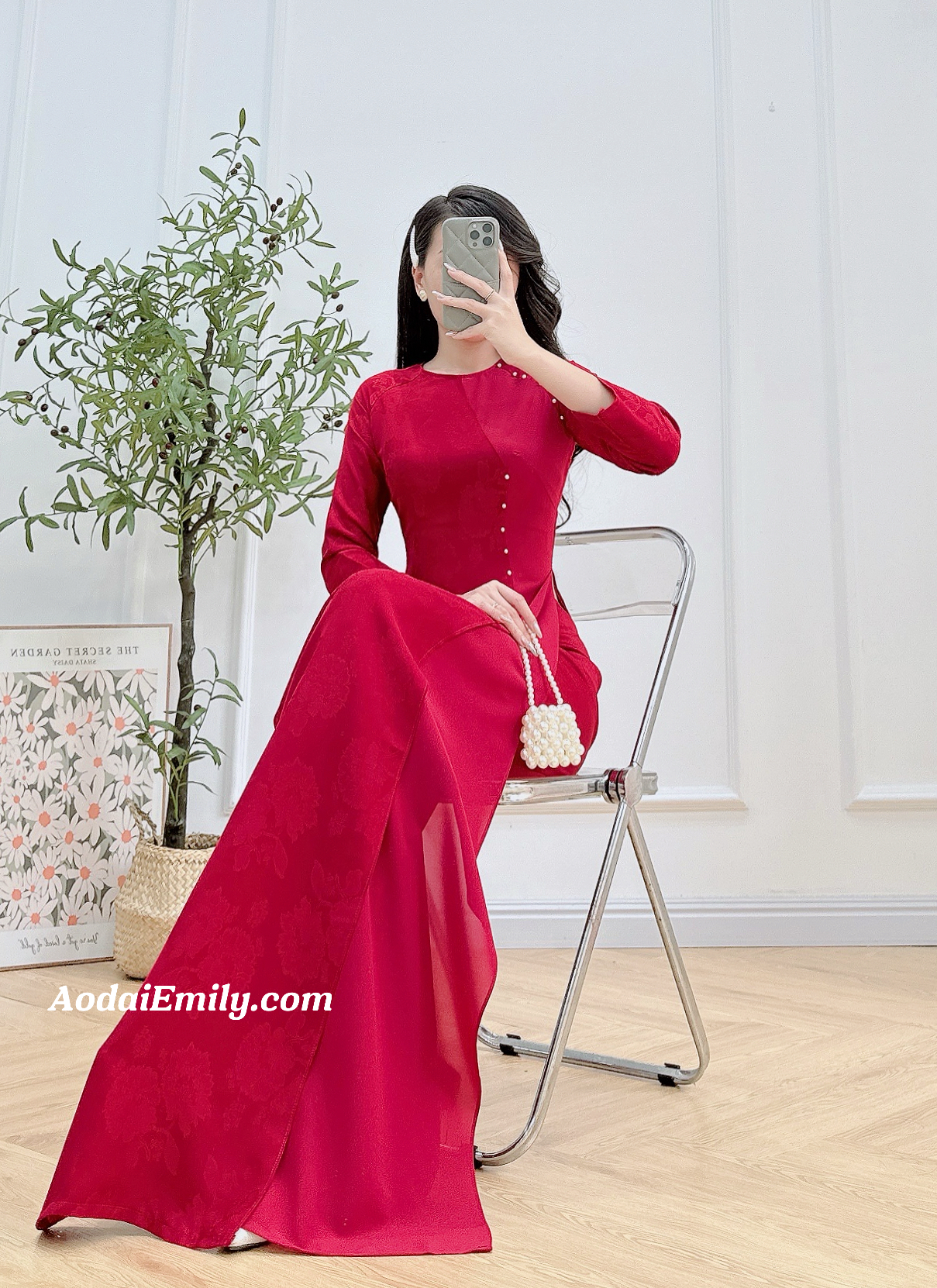 Burgundy shiny double layers ao dai with pearls