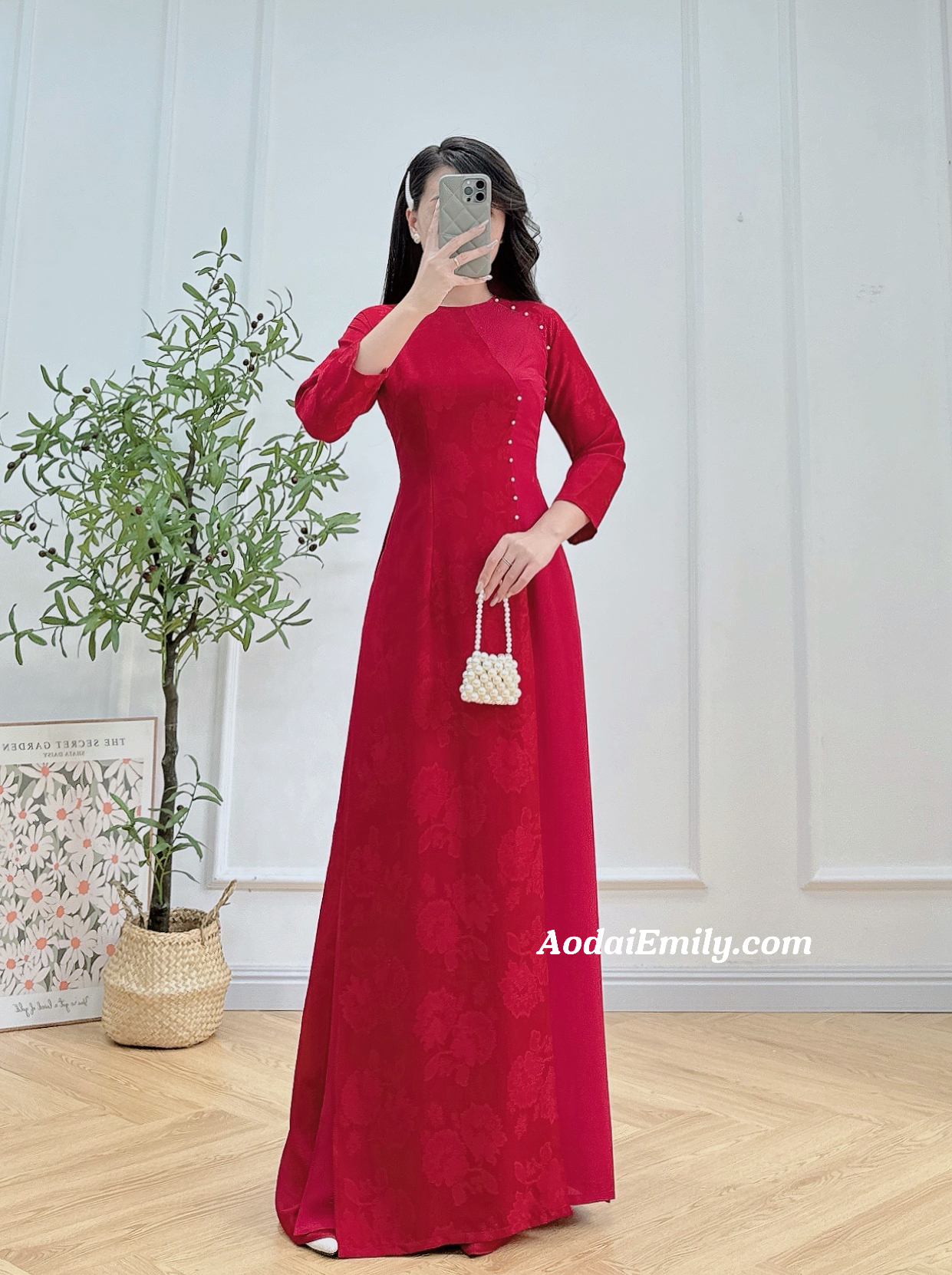Burgundy shiny double layers ao dai with pearls