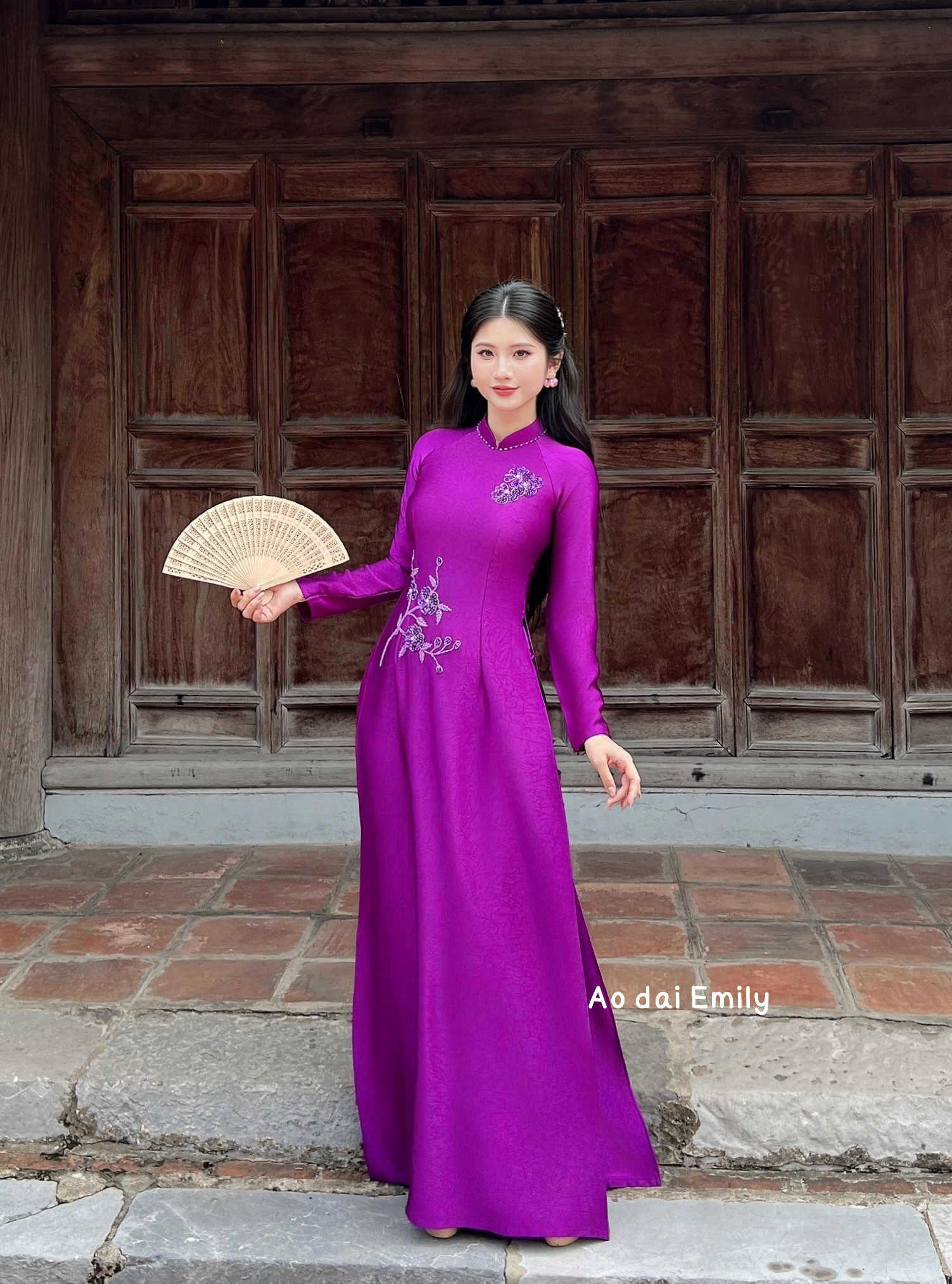 Purple ao dai set with crystal beading design | Japanese anemone