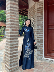 Dark Blue ao dai set with embroidery beading design | Lenten roses