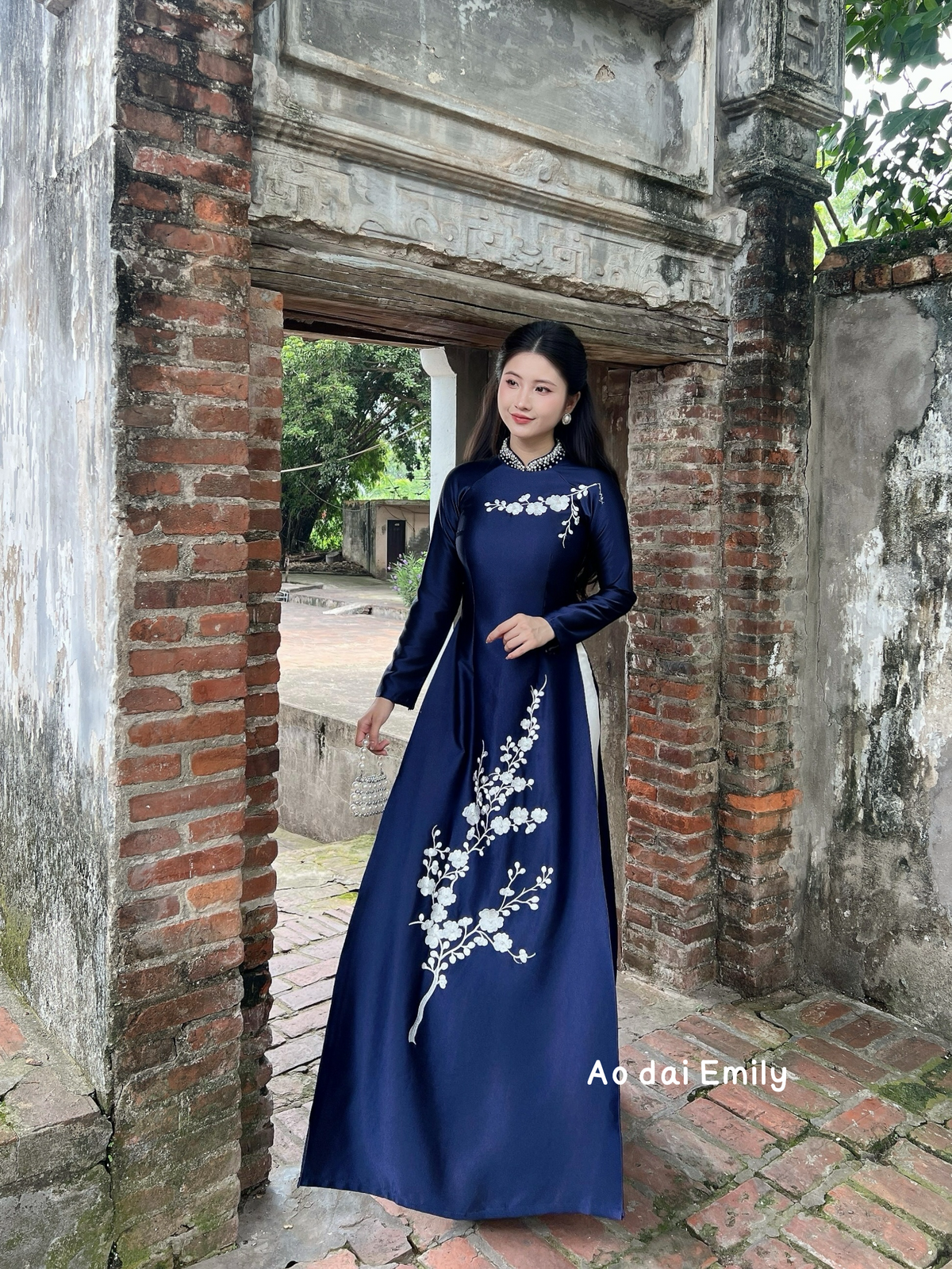 Dark Blue Traditional ao dai with embroidery and pearls | Globe flower