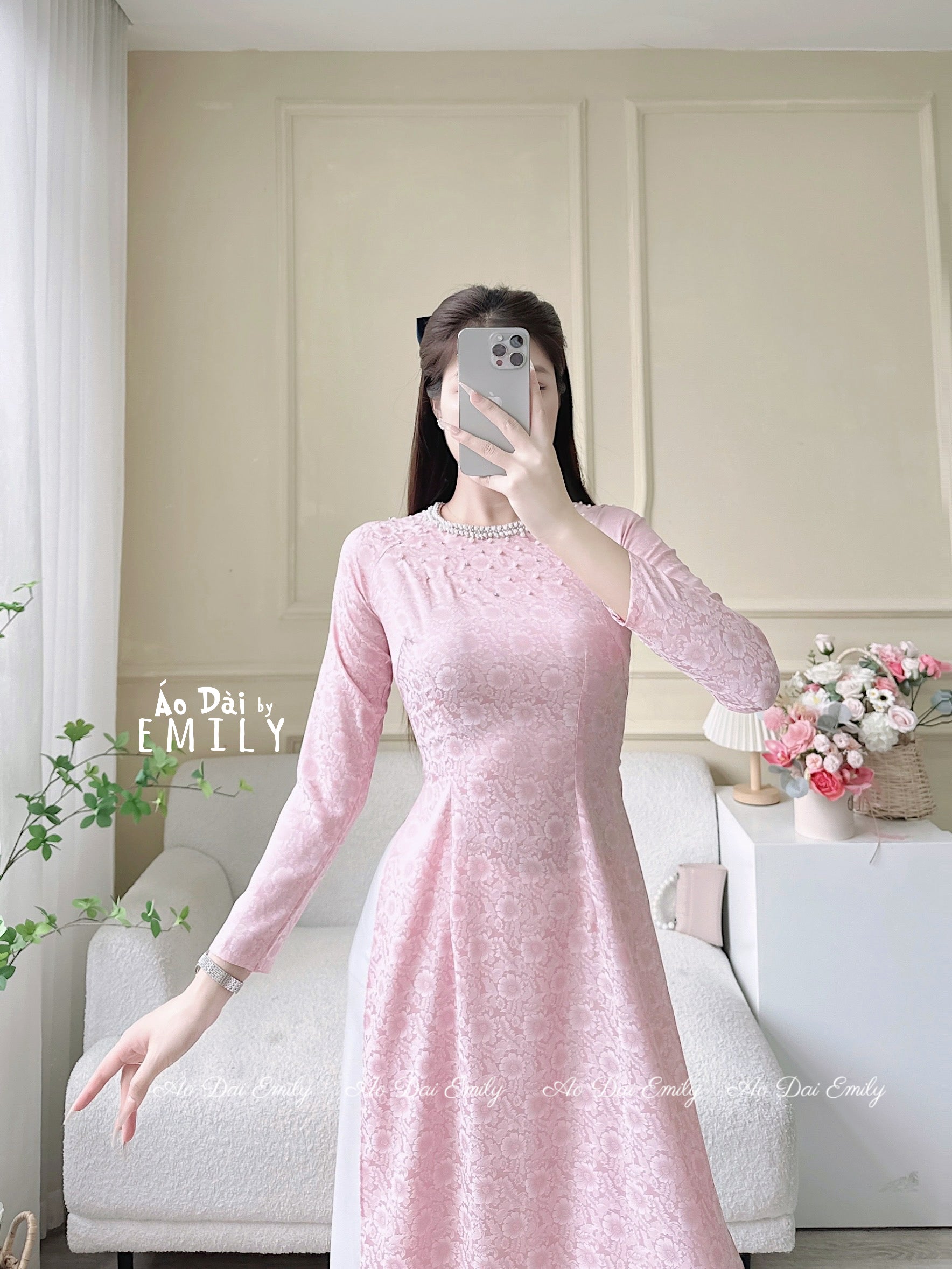 Ao dài lụa gấm with crystals
