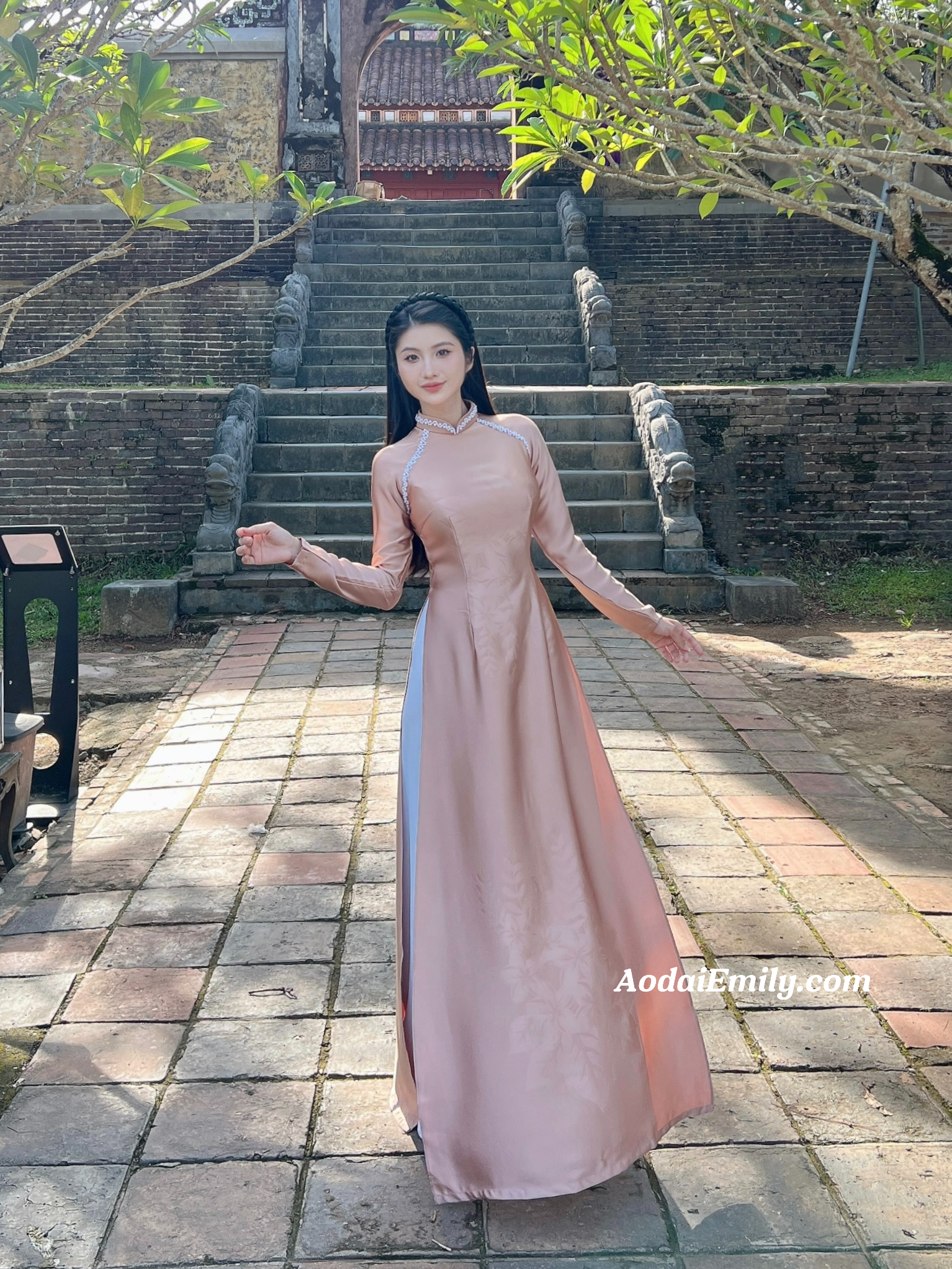 Nude ao dai with designed crystals collar