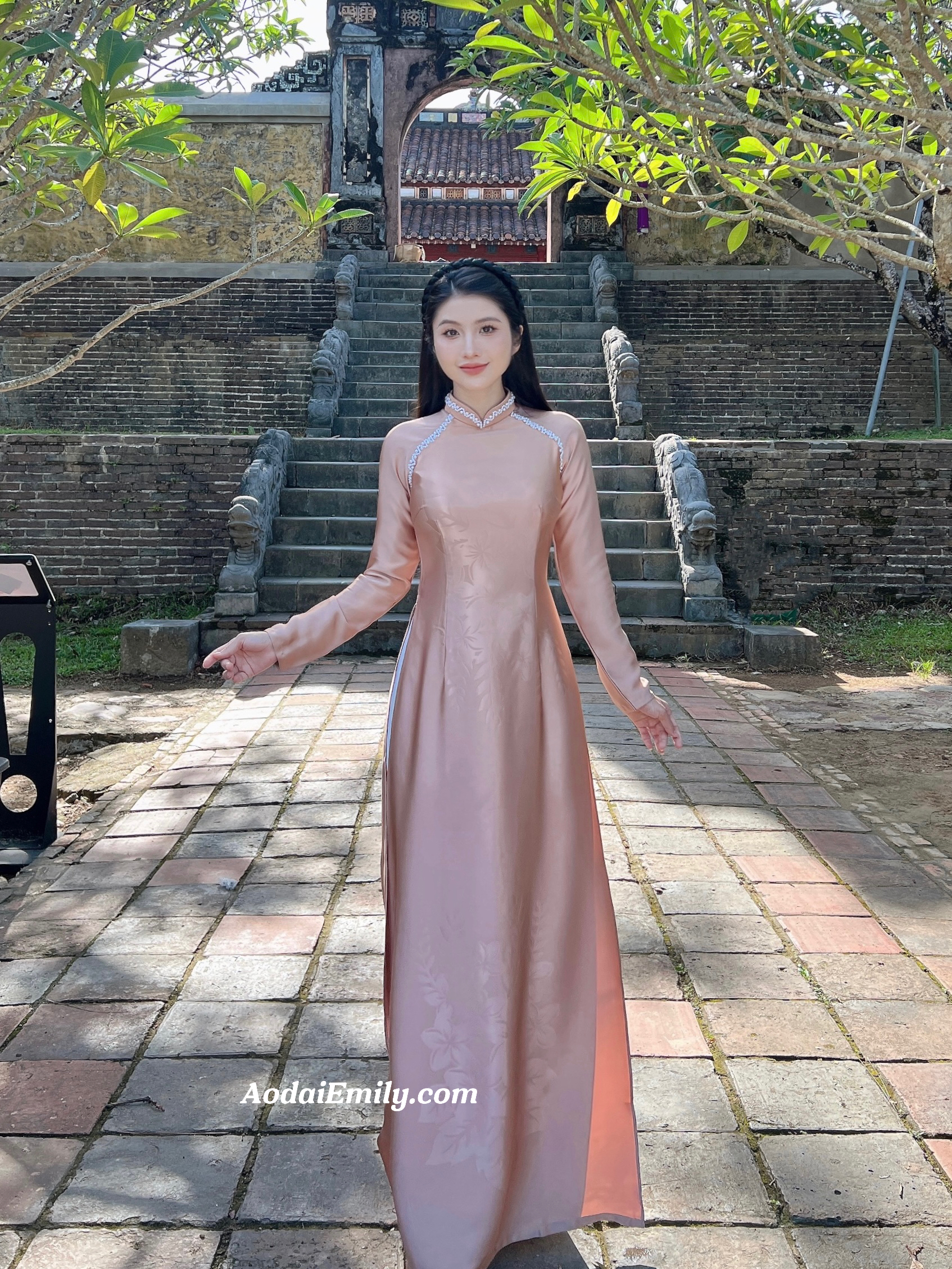 Nude ao dai with designed crystals collar