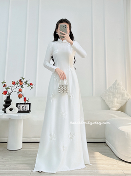 AMELIA White ao dai| Hand beading Collar n embroidery flowers with crystals