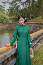 Green Traditional áo dài with design buttons|Snowy angels