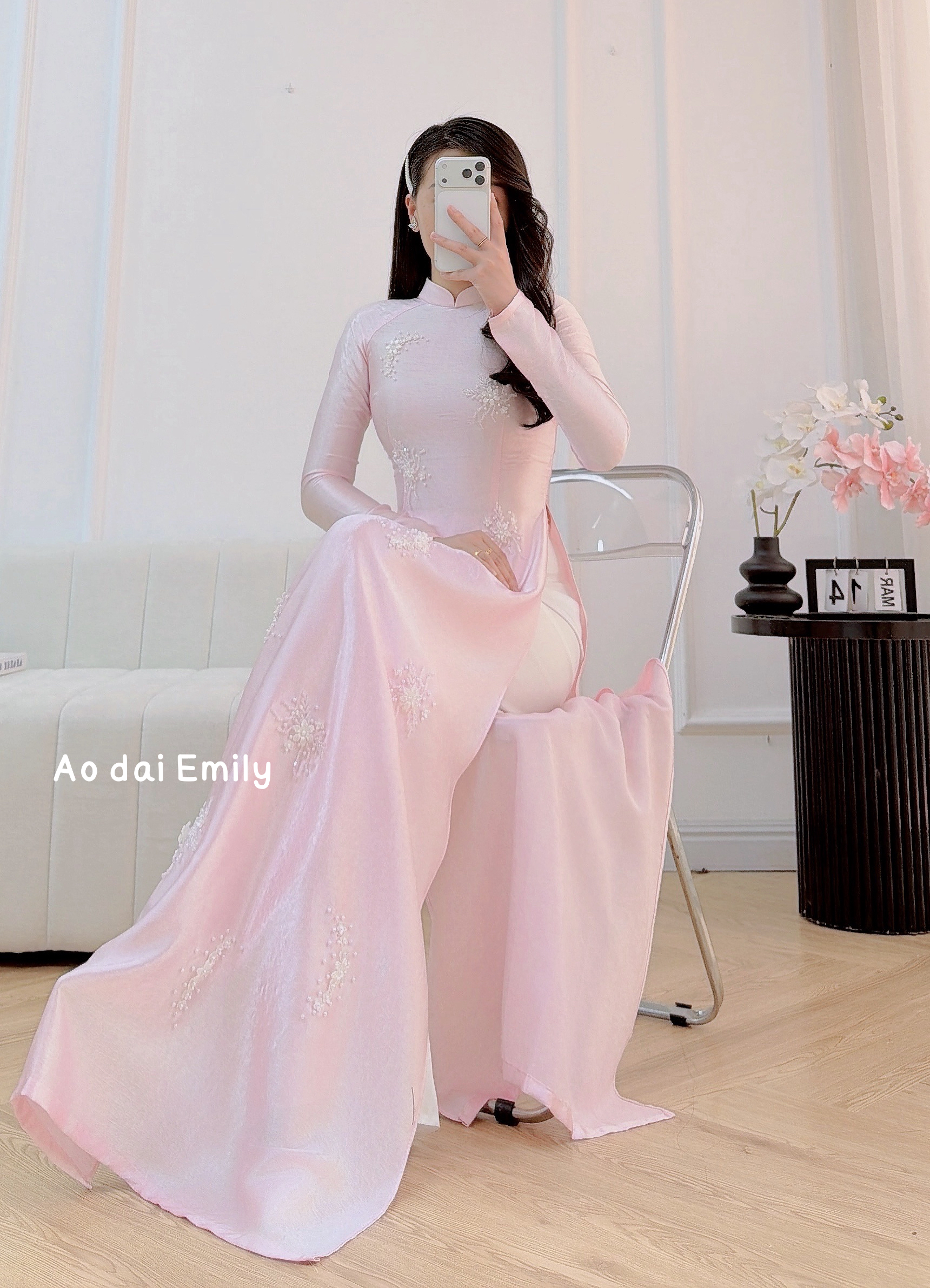 Pastel Pink  ao dai with beading crystals and pearls | Stonecrop