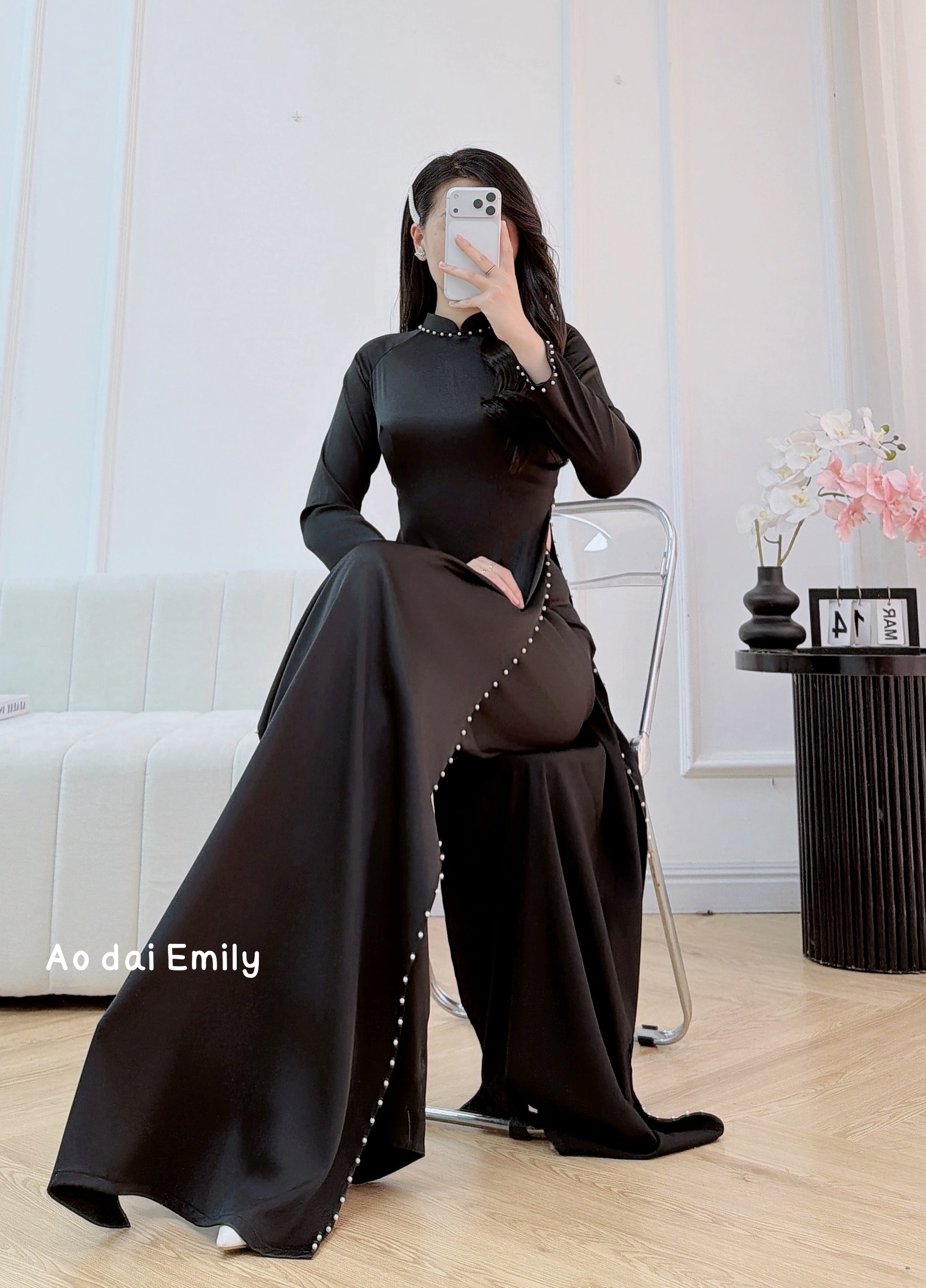 Plain Black Ao Dai Set with pearls | Gayfeather