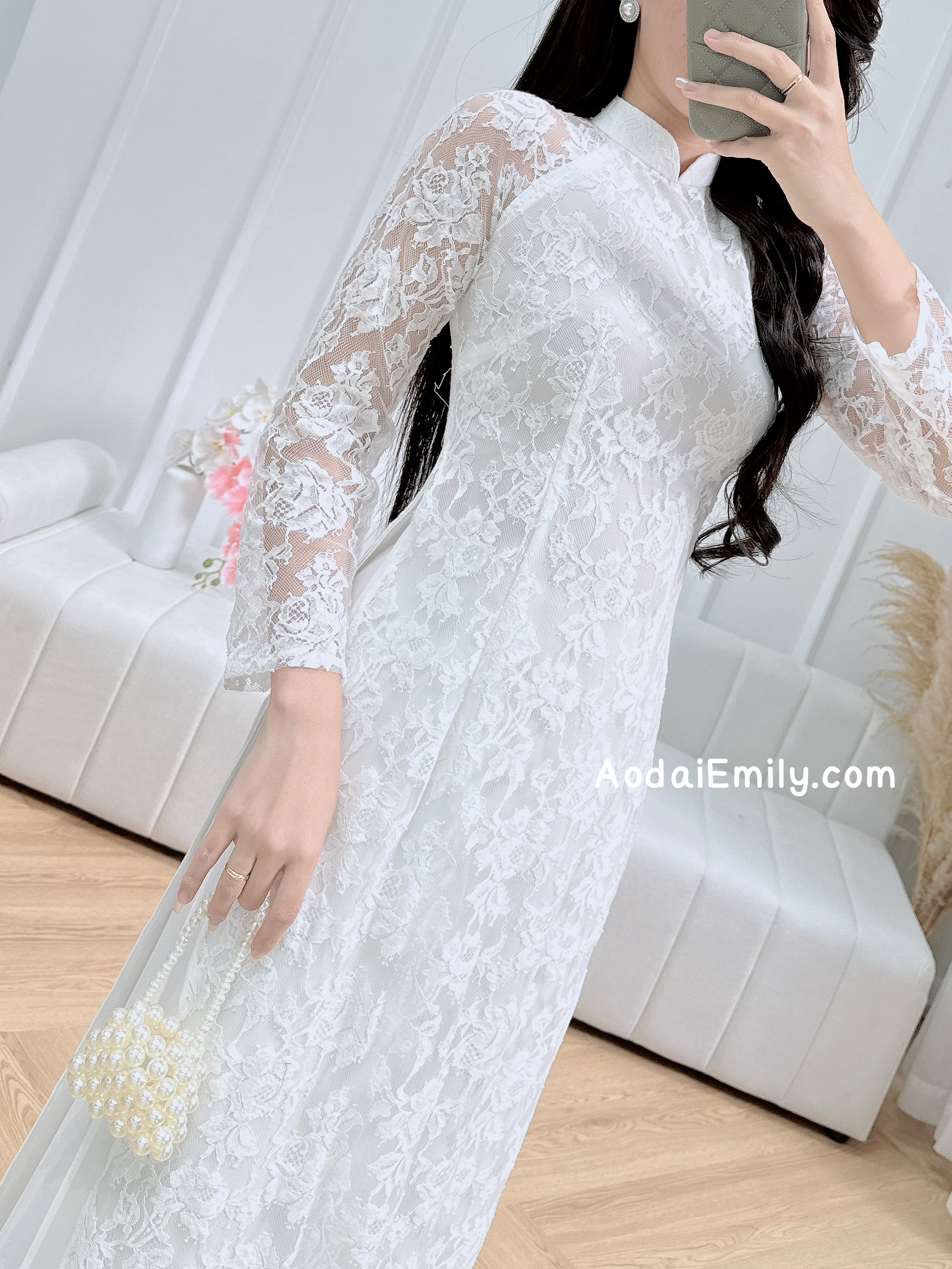 White Lace and silk áo dài| Yellow Toadflax