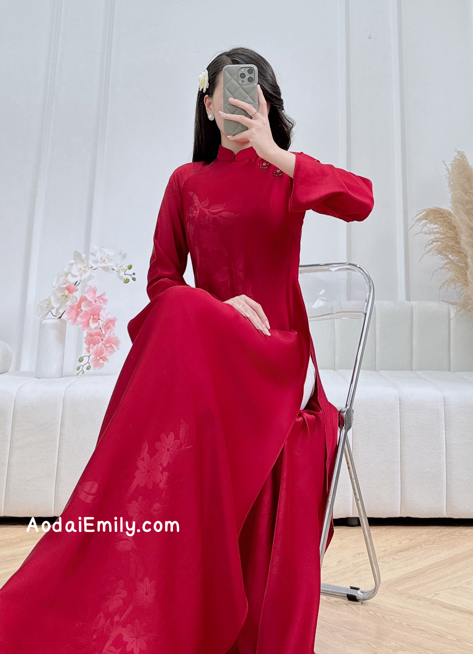 Burgundy ao dai with simple button
