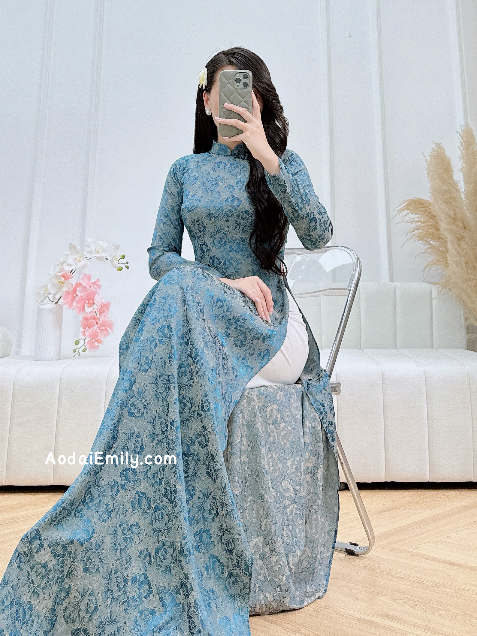 Ao dài gấm| Dark Blue flowers pattern Traditional Ao dai Gam