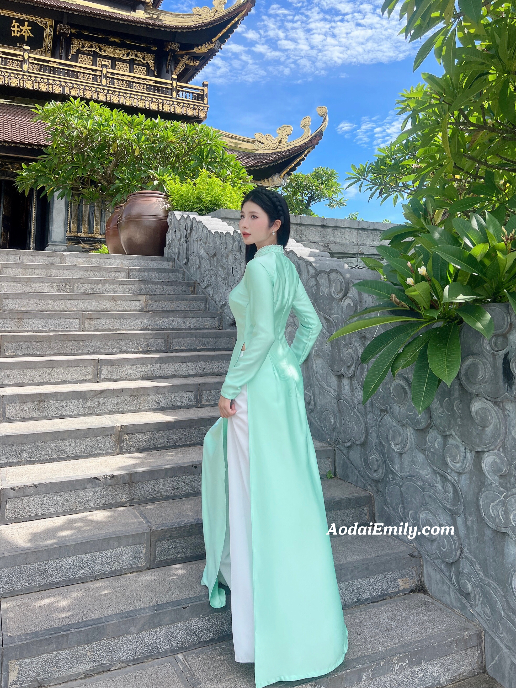 Pre made ao dai with simple crystals rhinestones