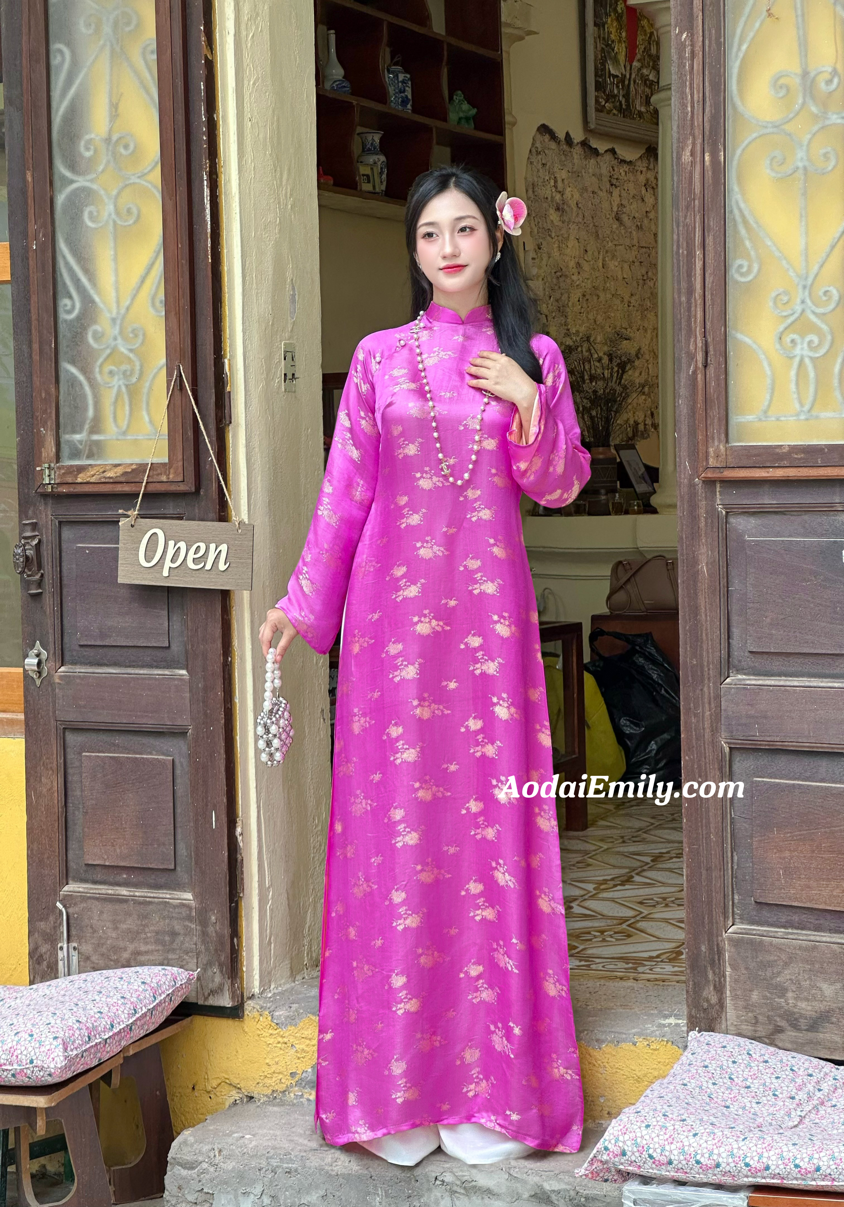 Mulberry silk ao dai with Pearls