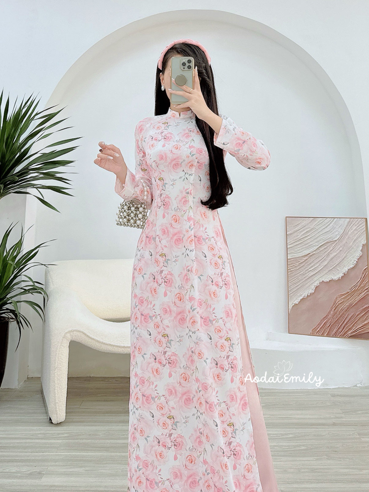 Rose pattern Pre-made Ao dai