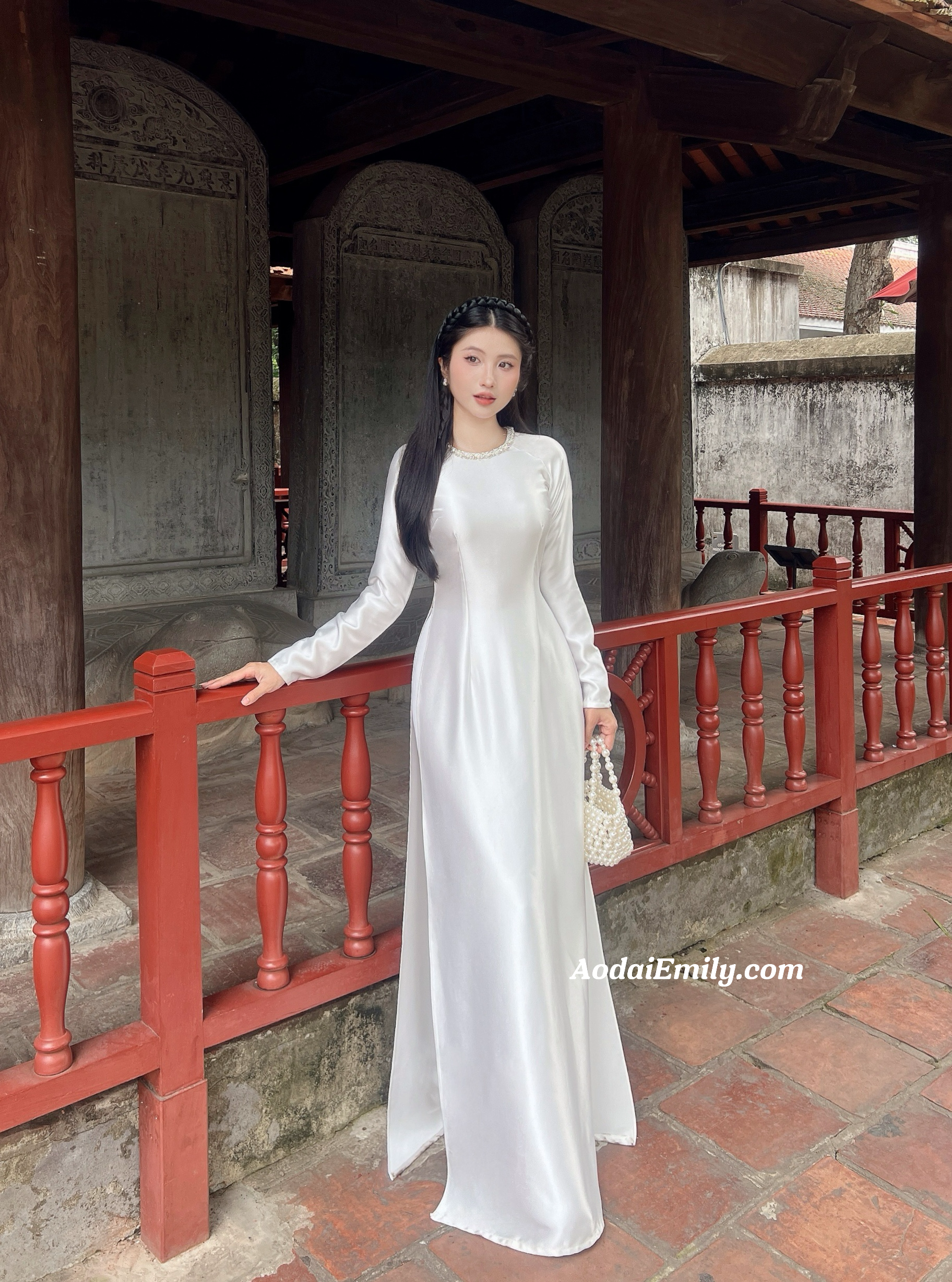 White ao dai with crystals collar