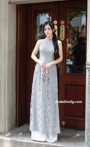 Sleeveless Gray Lace ao dai