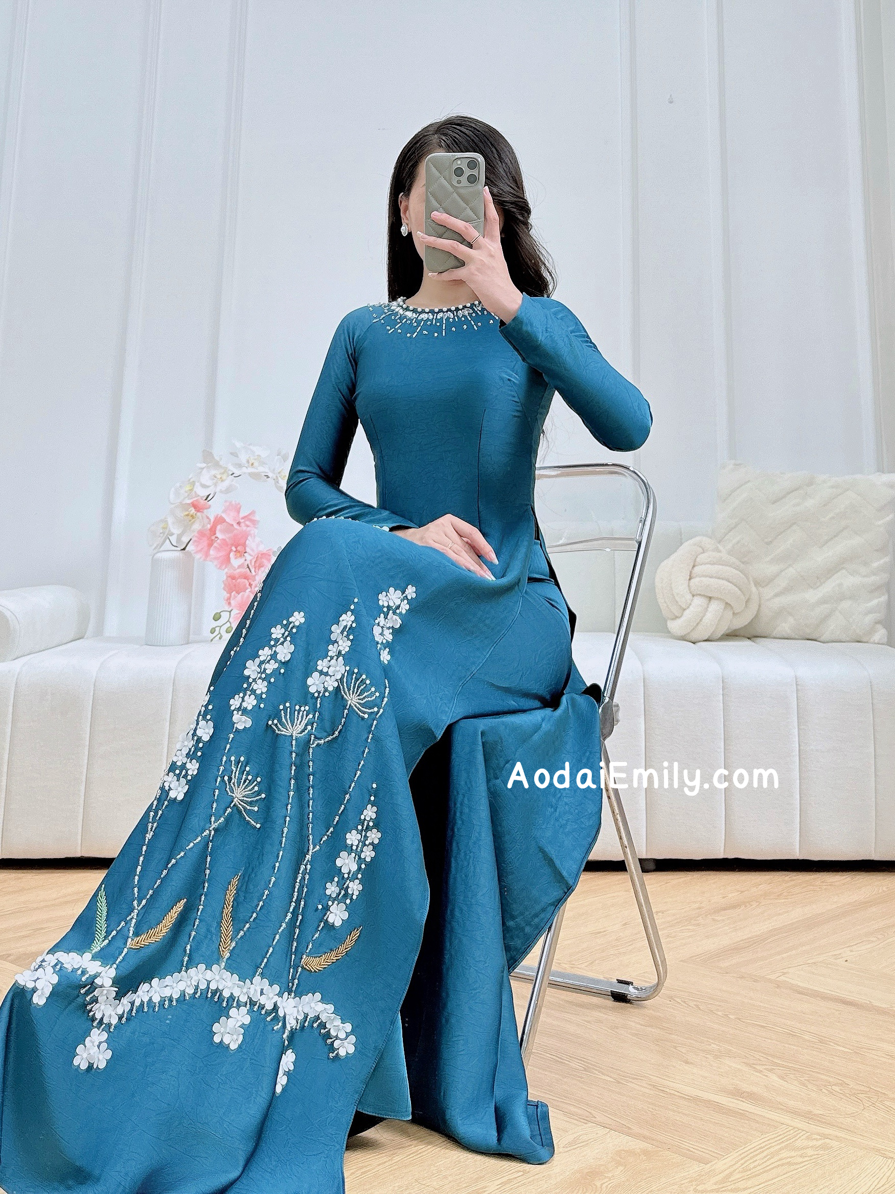 Hand beading 3D flowers with crystals Ao dai Vietnam