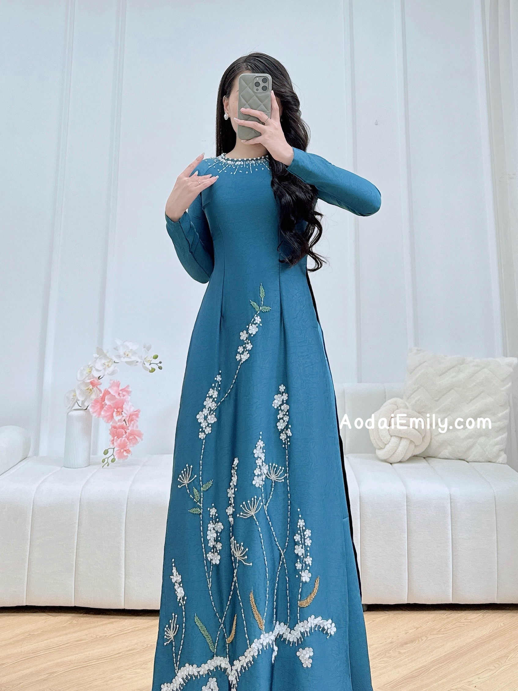 Hand beading 3D flowers with crystals Ao dai Vietnam