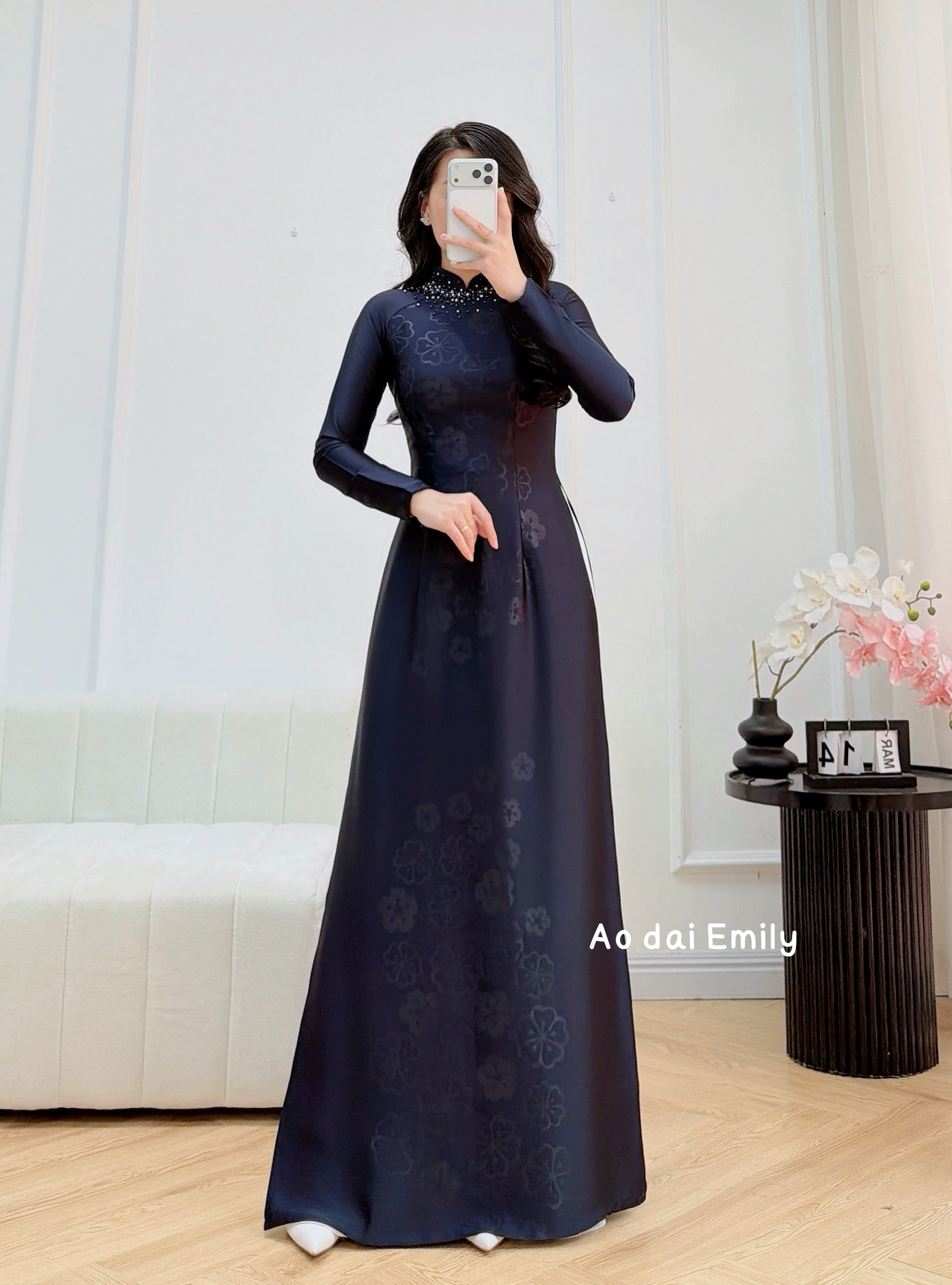 Dark Blue ao dai with simple crystals rhinestones collar| Ballota