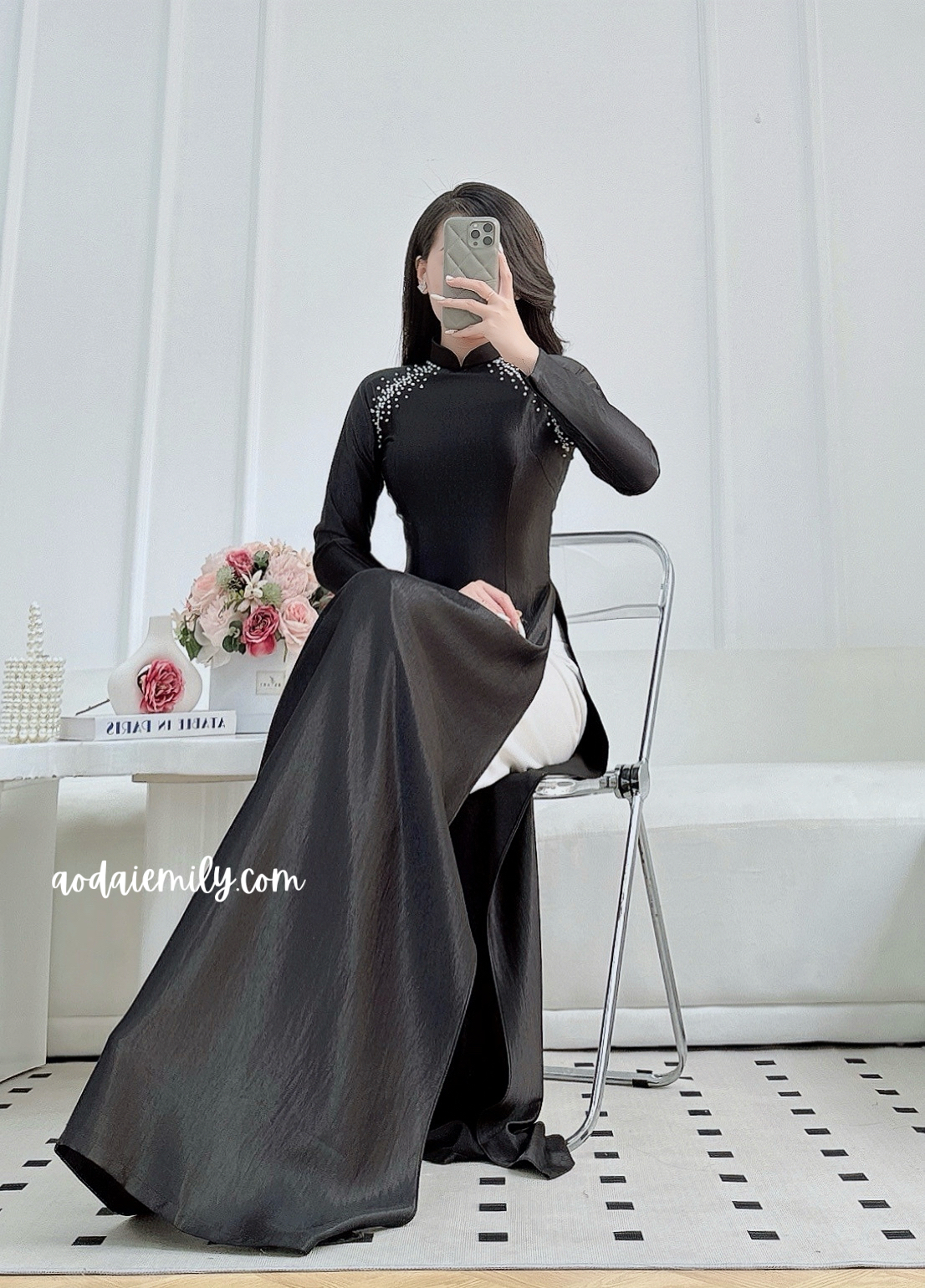 Black ao dai with simple crystals