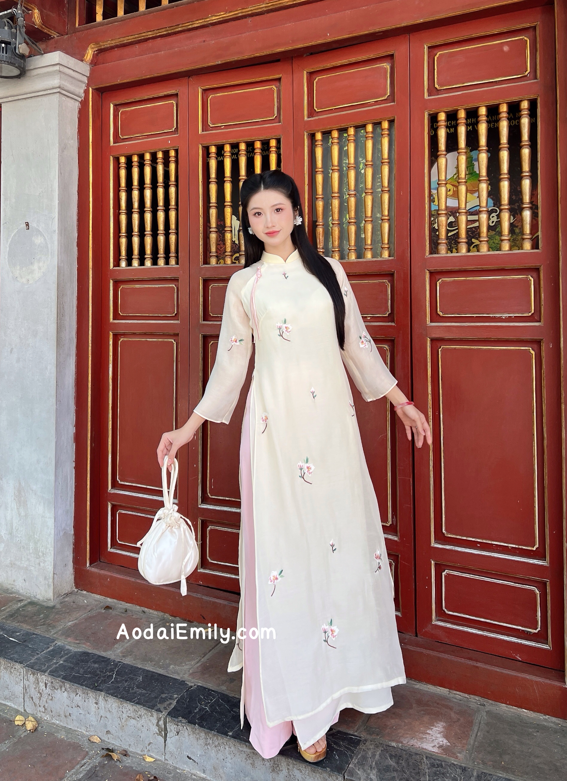 Double layers modern ao dai with embroidery flowers