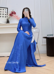 Blue Sapphire ao dai with simple crystals collar | Coneflowers