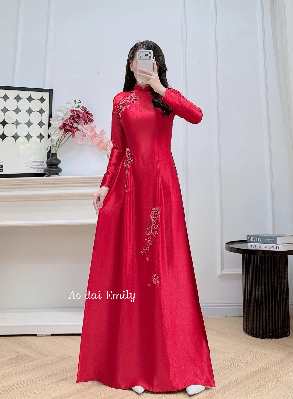 Traditional style Red ao dai with beading crystals | Cosmos