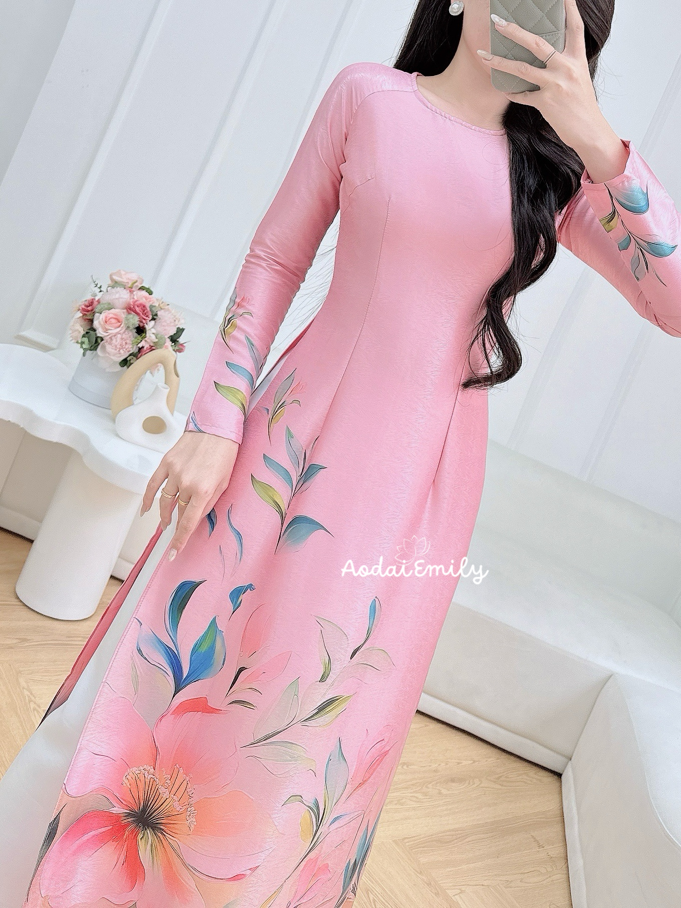 Printed flowers pattern Pre made ao dai for women