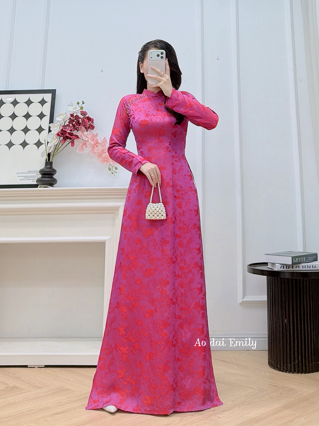 Tradition Ao dài gấm with crystals beading collar | Majorworh