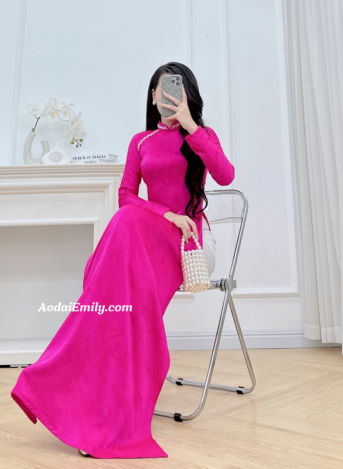 Hot pink hand beading designed collar ao dai