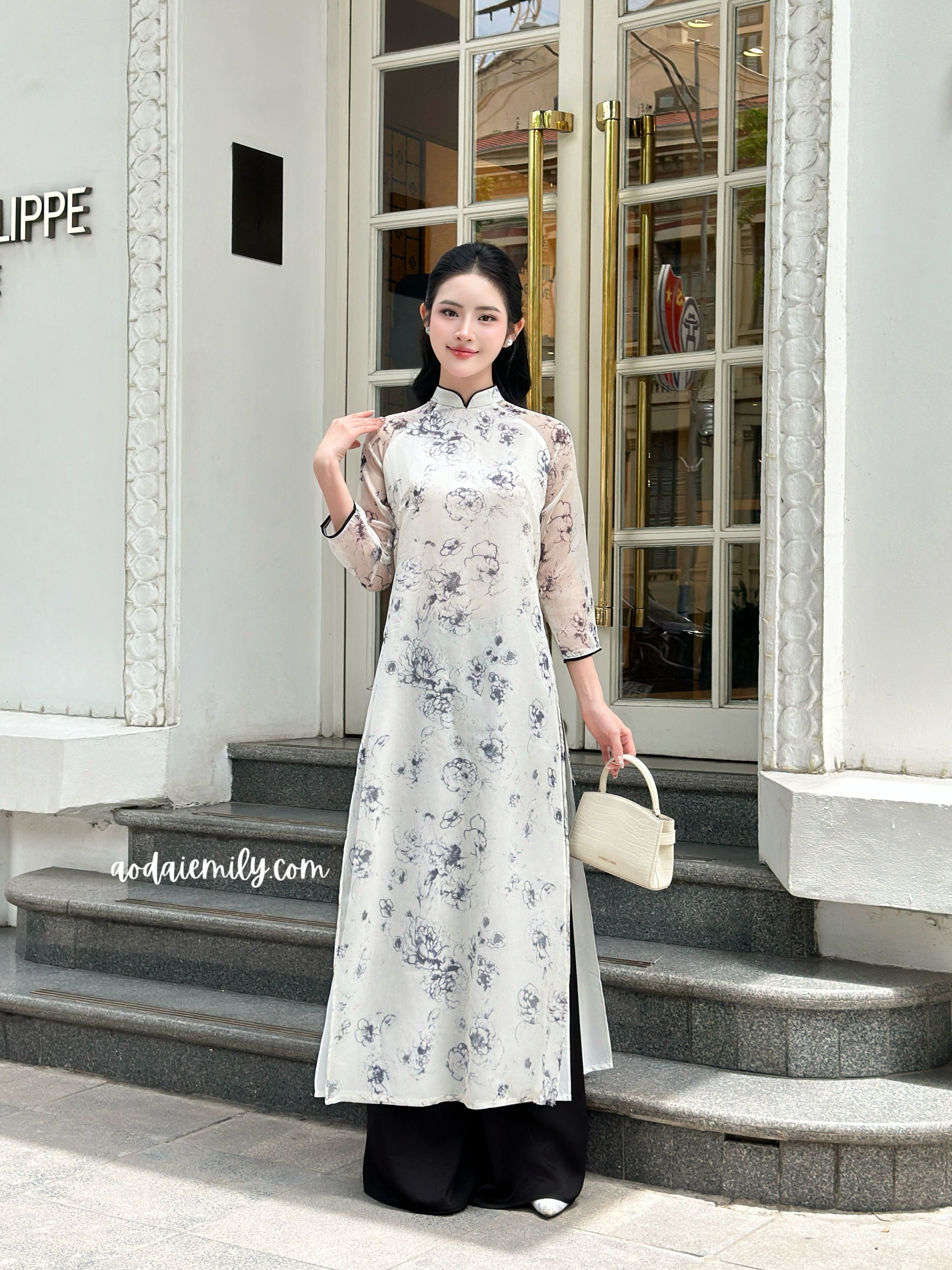 Black/white printed flowers patterns modern ao dai set
