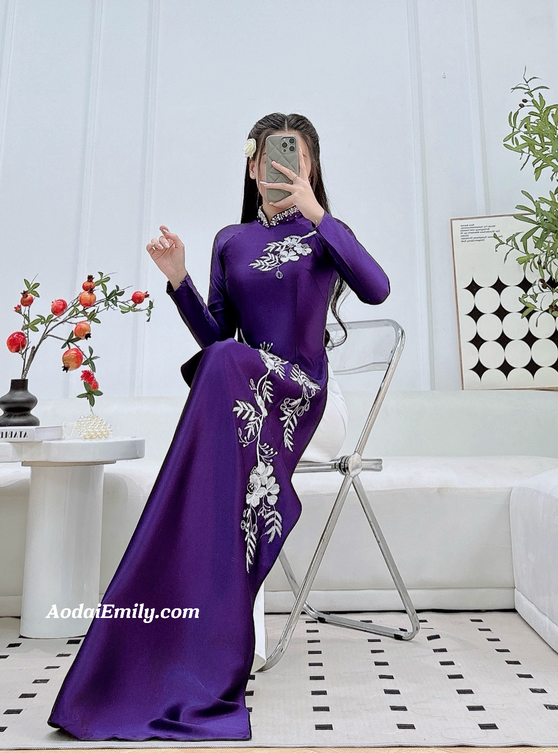 Purple Hand beading collar with embroidery flowers