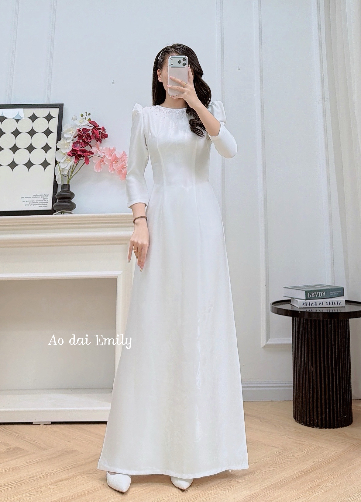 White ao dai with hand beading collar | Laleh