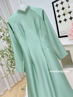 NAYELI Traditional Ao dai with simple pearls collar