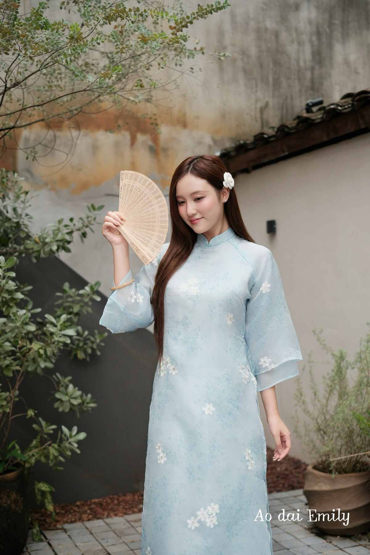 Baby blue Modern ao dai with puffy sleeves | Rose garlic