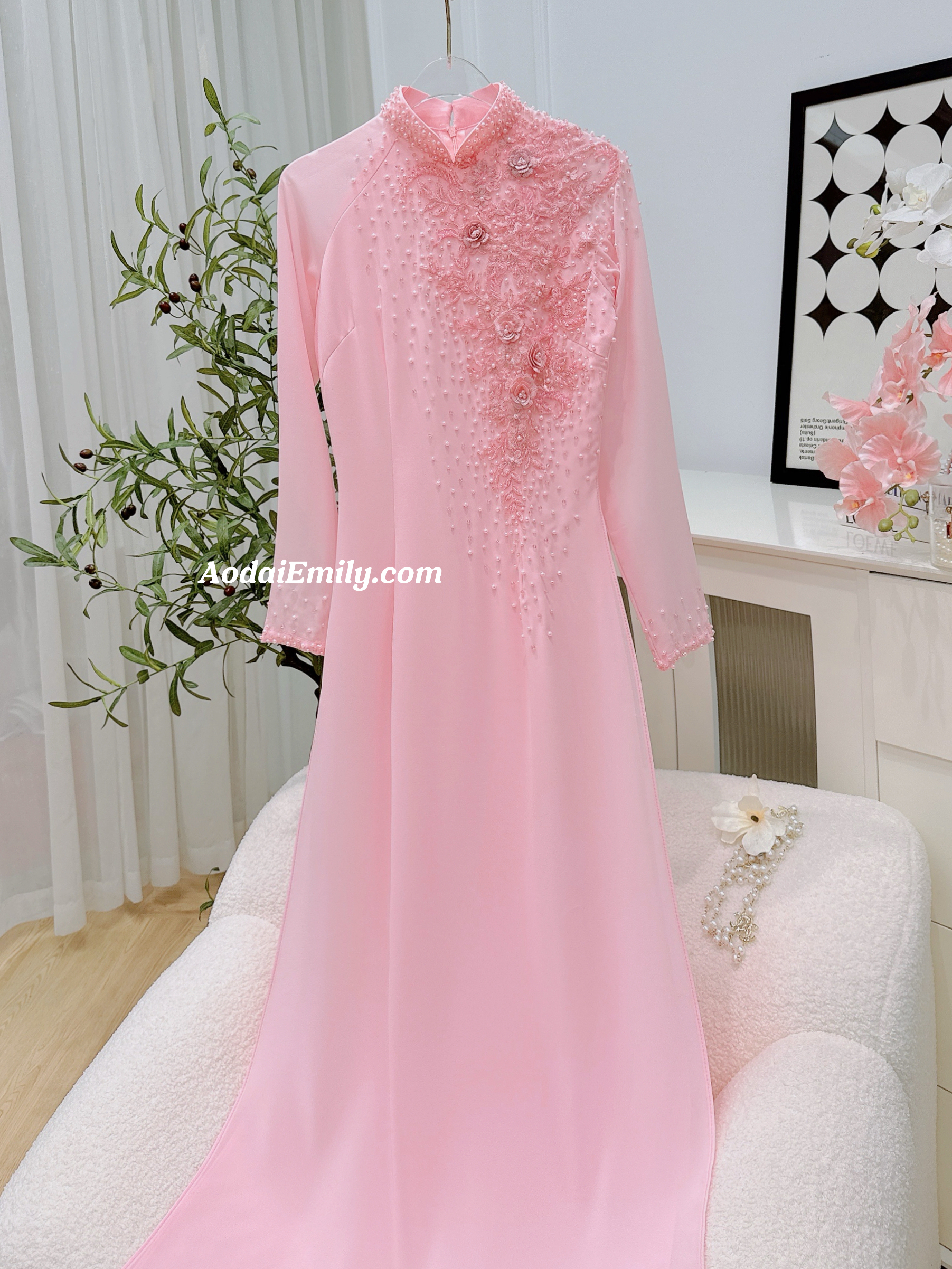 Pink Ao dai with designed crystals| Tiger lily