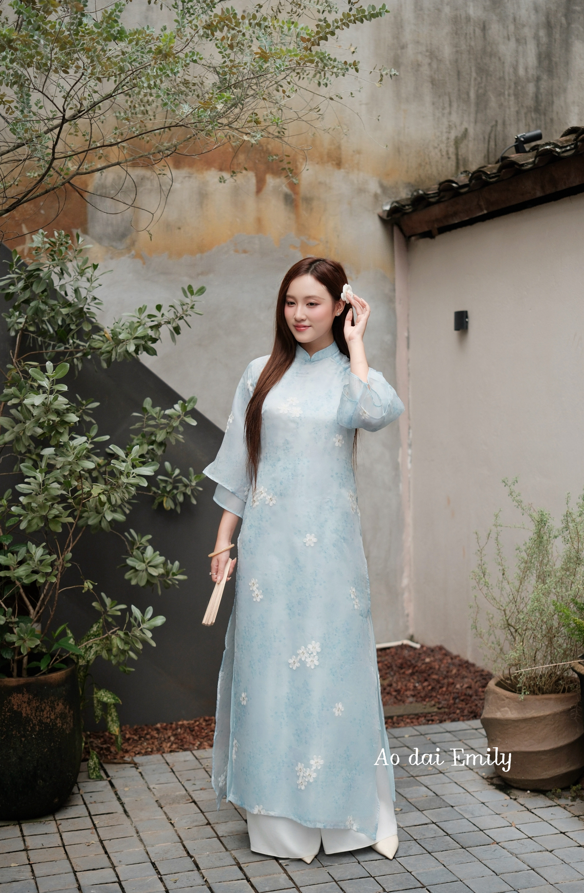 Baby blue Modern ao dai with puffy sleeves | Rose garlic