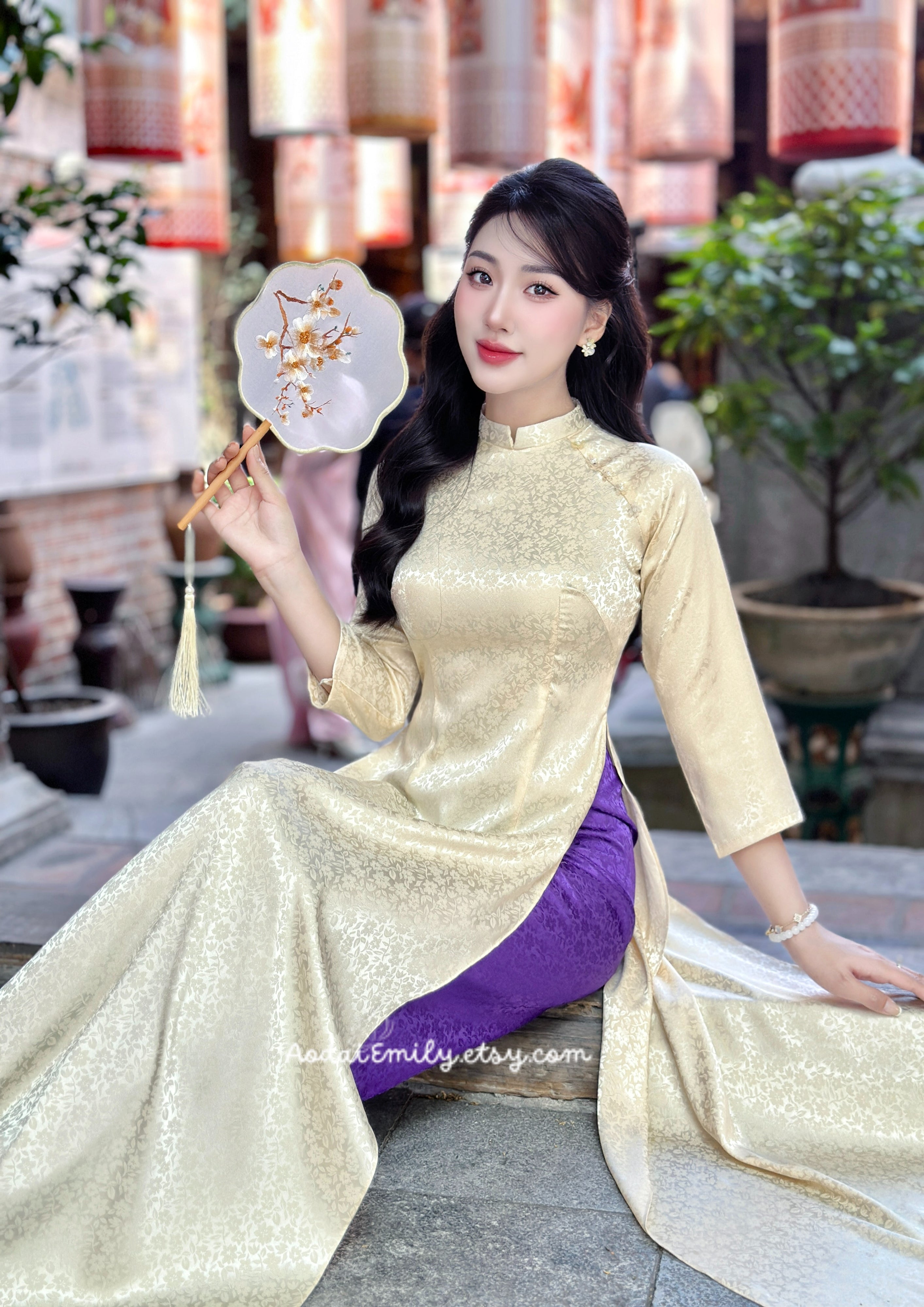 Purple/ Cream Pre made ao dai