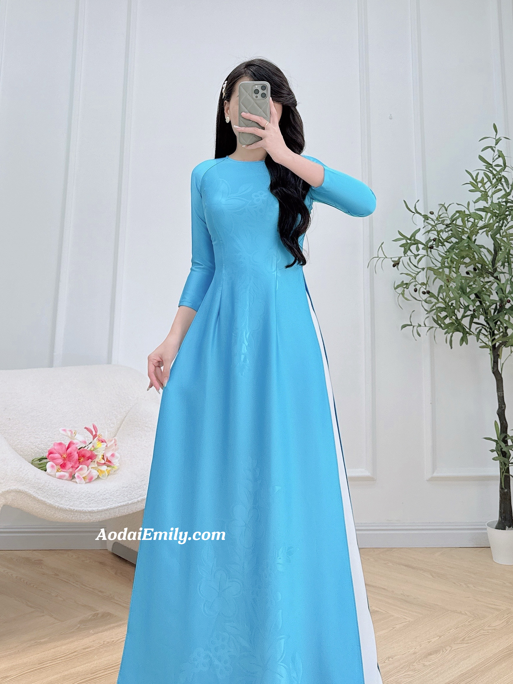Blue ao dai with round collar