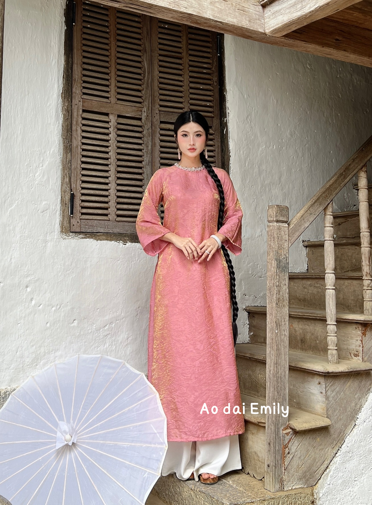 Pink Modern Loosing style ao dai with crystal round collar| Celosia