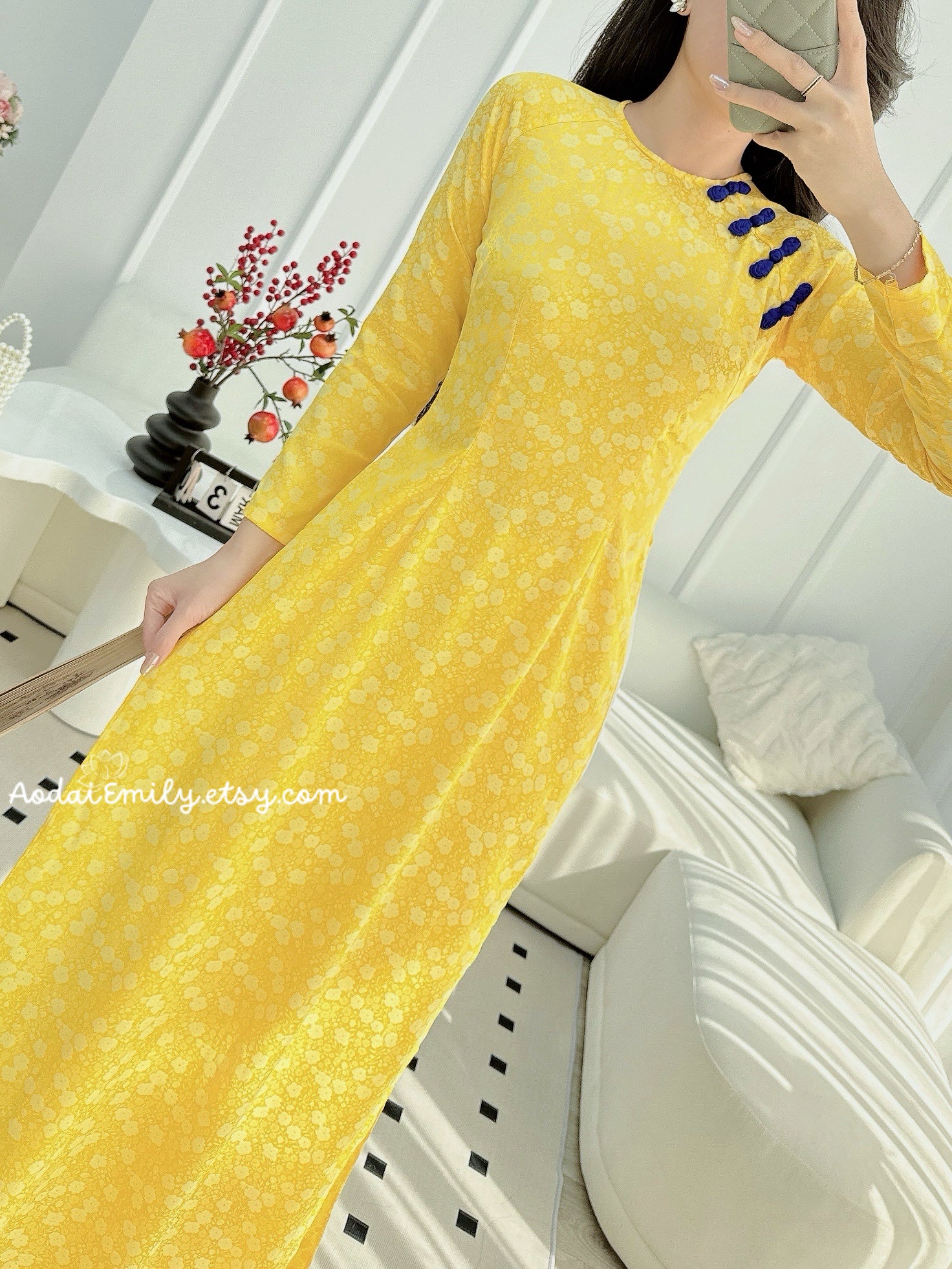 Ao dài gấm Yellow Pre made ao dai Vietnam with buttons